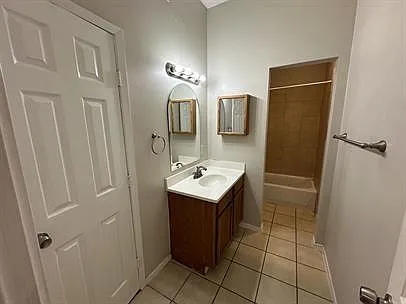 406 Hawthorne St #A — Photo 14