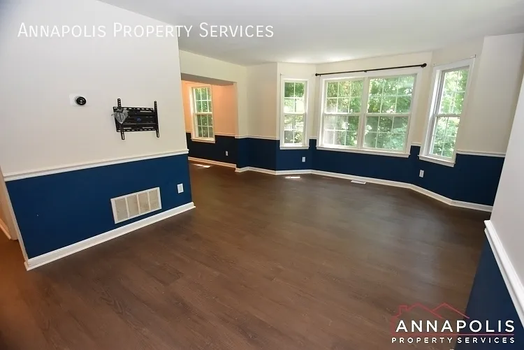 1291 Circle Dr — Photo 9