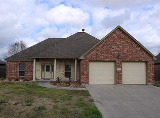4 Pine View Dr, Angleton, TX 77515