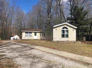 737 E Altman Dr, Midland, MI 48642