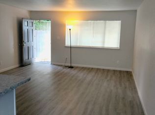521 E Elm St APT 3, Lodi, CA 95240