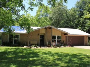 110 Green Acres Ln, Springhill, LA 71075