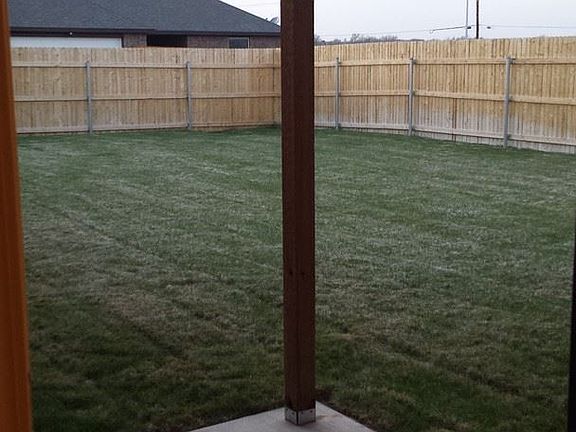 4th image of 7306 City View Dr