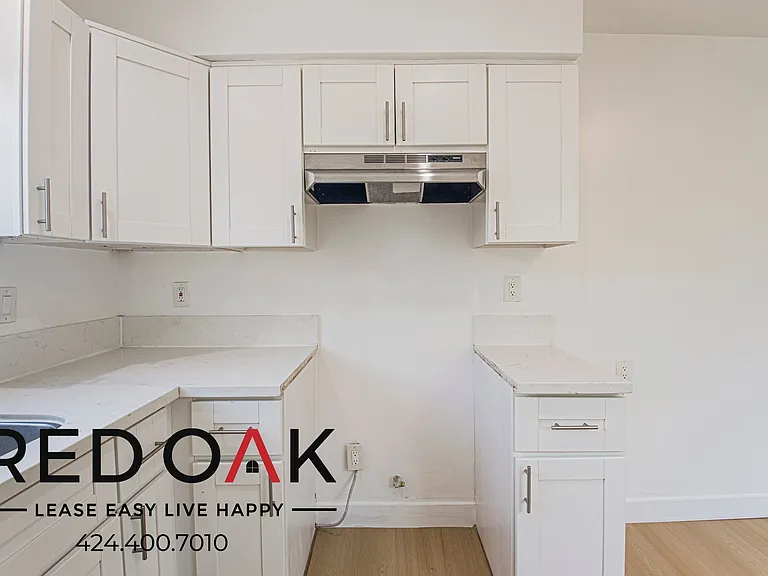 2177 W 25th St #10 — Photo 7