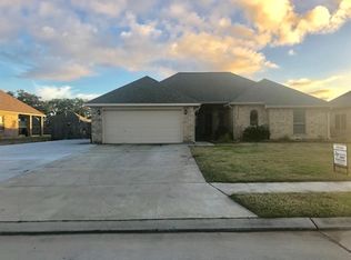 1005 Cardinal Ct, Richwood, TX 77566