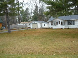 8730 Kokosing Rd, Hale, MI 48739