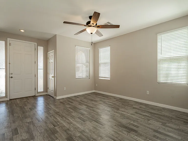 8611 Splendid Leaf Ct — Photo 10