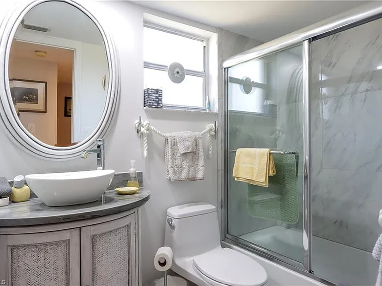 505 Lake Louise Cir #101 — Photo 16
