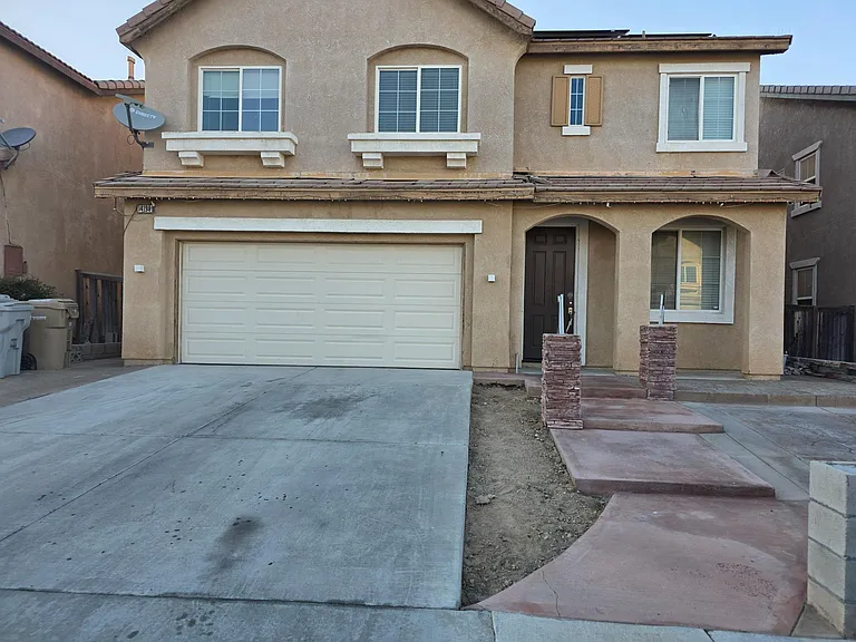 14198 Rachel St — Photo 41