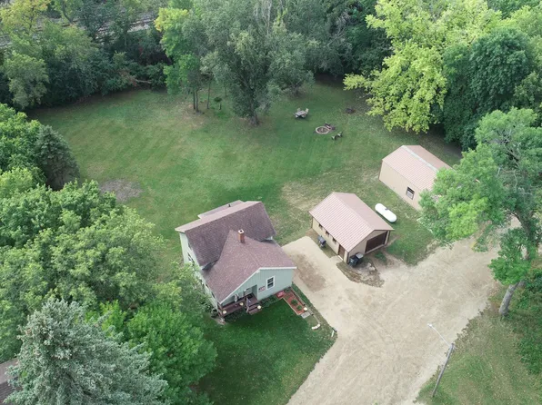 27 3rd Ave SW, Elbow Lake, MN 56531