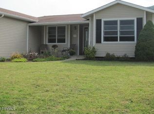 10 Sycamore St, Elysburg, PA 17824