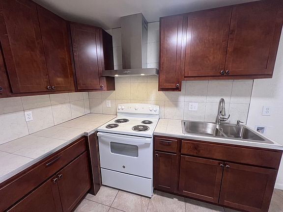 2nd image of 11124 Excelsior Dr APT 11