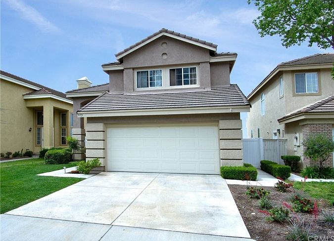 1st image of 975 S Natalie Ln