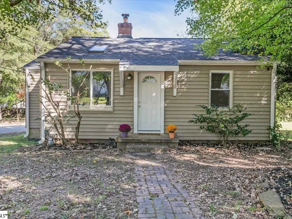 101 Hallcox St, Greenville, SC 29609