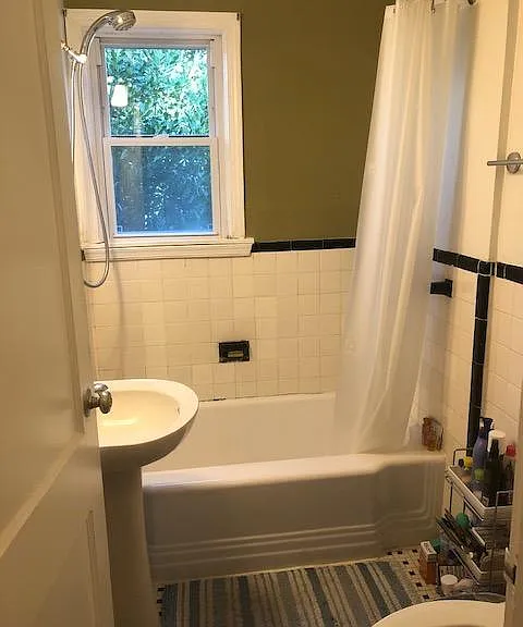 1048 N Danville St #B — Photo 6