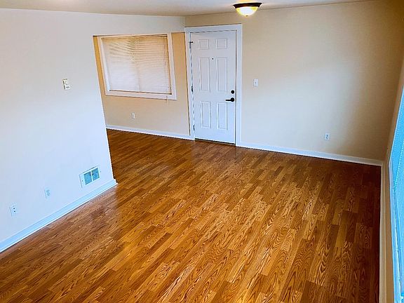 5th image of 2014 W Bertona St APT 1