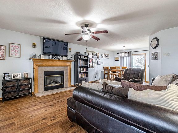 3rd image of 55 Gala Ave