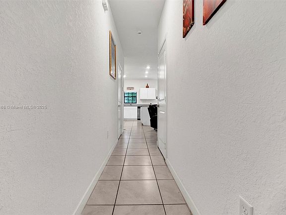 4th image of 1161 SW 7th Ct