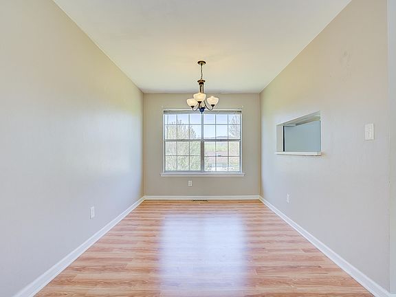 2nd image of 838 Orlando Ct