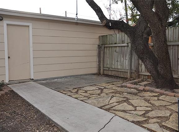 3rd image of 1601 14th St APT B