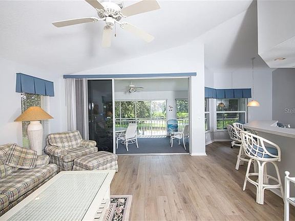 5th image of 14024 Willow Glen Ct APT 214