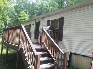 127 Sexton Ln, Lancing, TN 37770