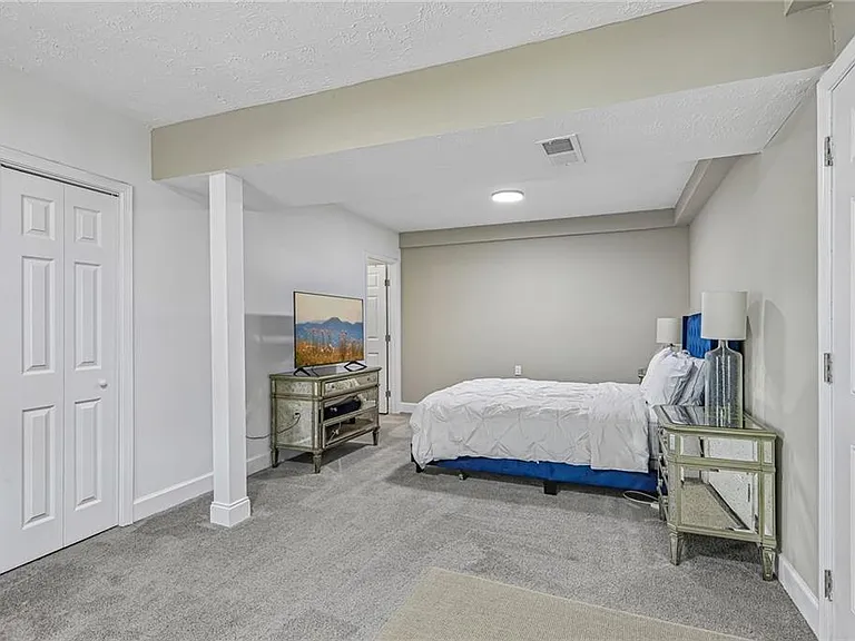 3898 Skidmore Dr — Photo 39