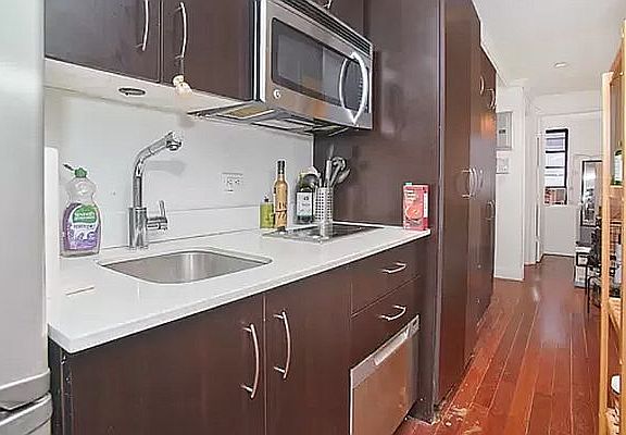 5th image of 191 Avenue A APT 2
