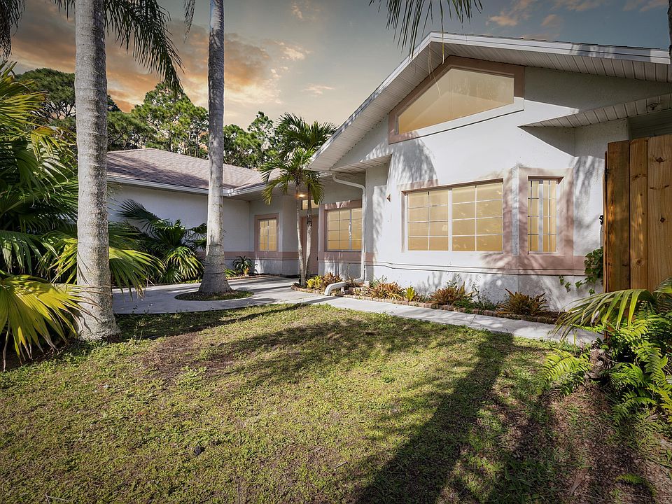 1st image of 2162 San Filippo Dr SE