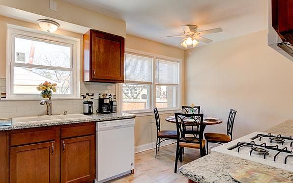 5th image of 6007 N Nassau Ave