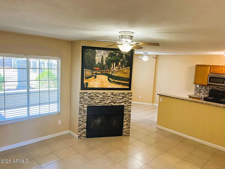 255 S Kyrene Rd #115 — Photo 4