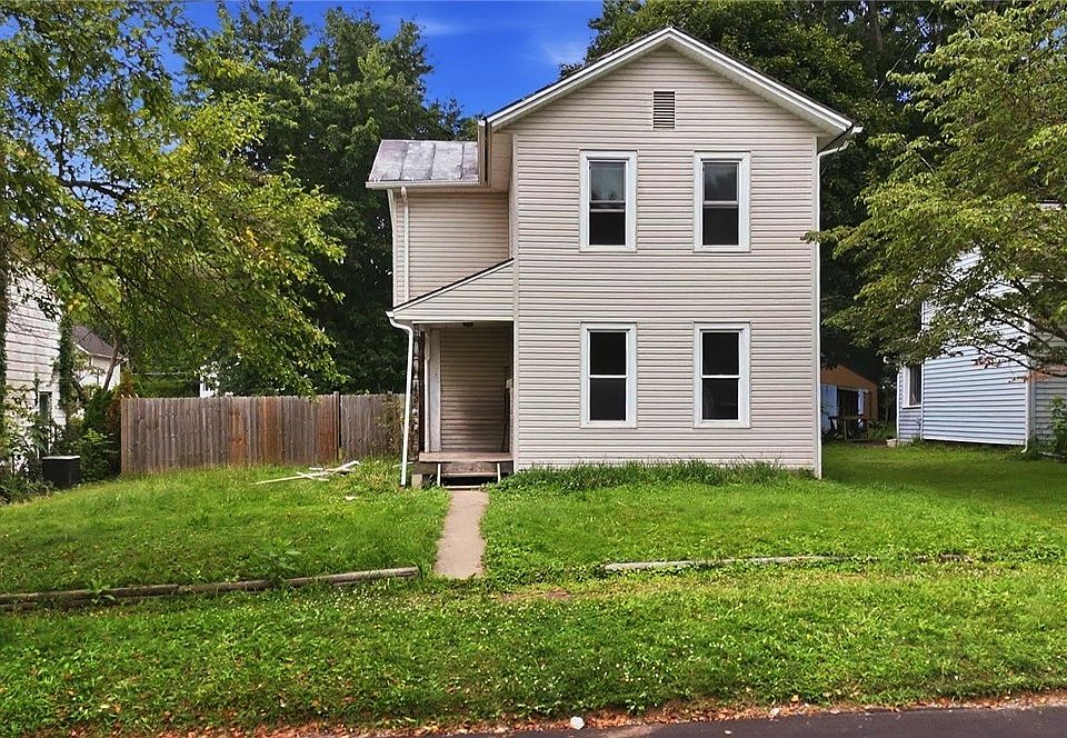 1st image of 438 McDonald St