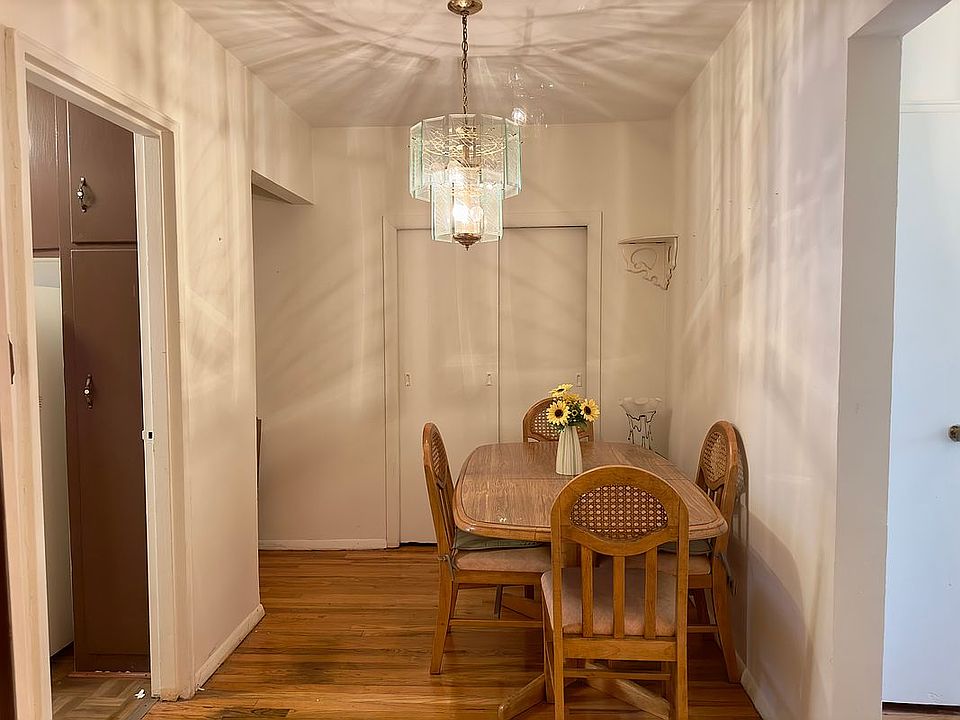 1st image of 2038 E 58th St #128C