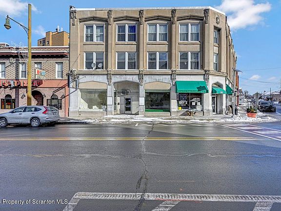 3rd image of 310-312 E Lackawanna Ave