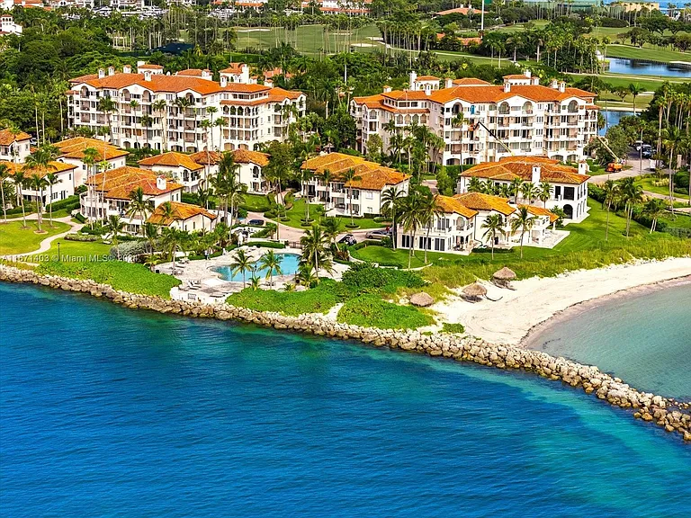 15713 Fisher Island Dr #15713 — Photo 47