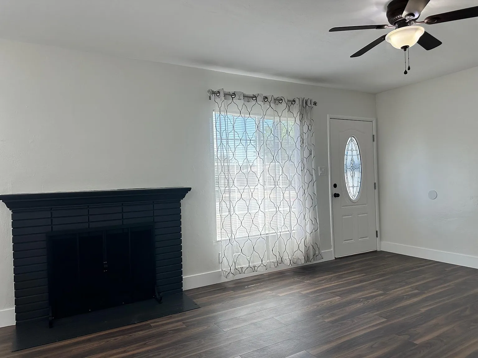 716 Cherokee Dr — Photo 4