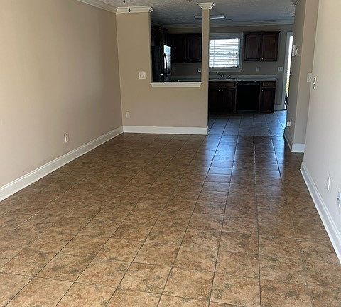 2nd image of 101 Marie Dr #101