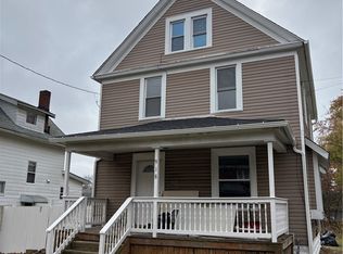 918 Lovers Ln, Akron, OH 44306