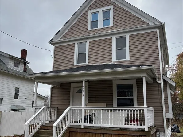 918 Lovers Ln, Akron, OH 44306