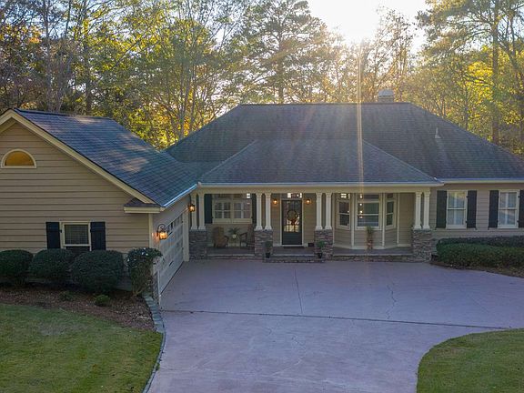 2nd image of 1201 Bennett Springs Dr