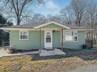 94 Cummins Ct, Celina, TN 38551