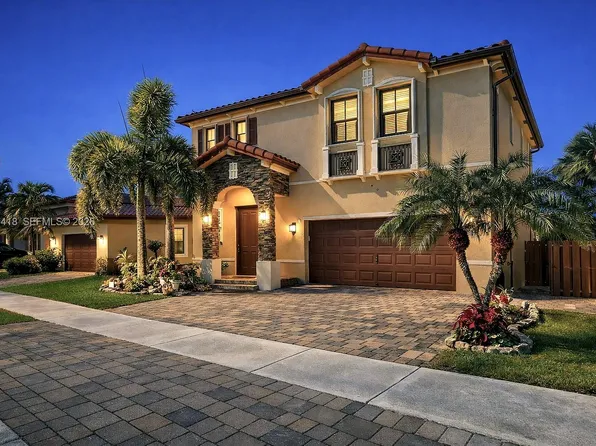 132 NE 26th Ave, Homestead, FL 33033