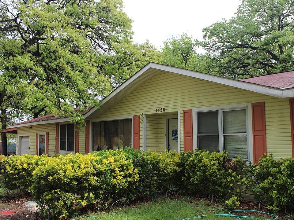 1st image of 4450 King Oaks Ln