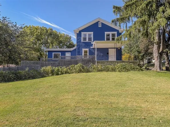 3939 Sunrise Dr, Kansas City, MO 64123