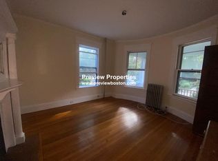 22 Beals St #1A, Brookline, MA 02446