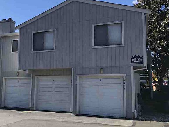 3rd image of 1048 Maywood Ln