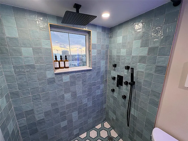6767 Collins Ave #1701 — Photo 16