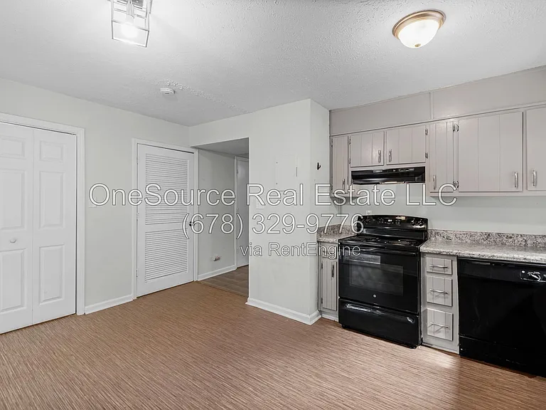 2961 Lakemont Dr SW — Photo 12