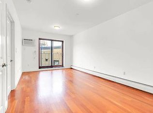 18-05 27th Ave #3B, Astoria, NY 11102