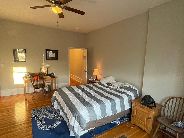 933 S Saint Bernard St #2 — Photo 3